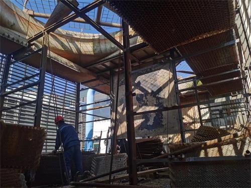 如何解決<a href=http://www.games-ignition.com target=_blank class=infotextkey>工業(yè)冷卻塔</a>噪音