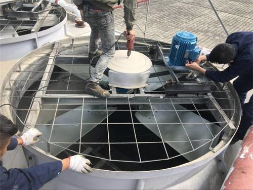 <a href=http://www.games-ignition.com/tags11_0.html target=_blank class=infotextkey>冷卻塔電機(jī)</a>發(fā)出異常噪音