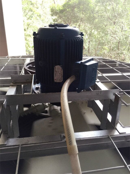 低噪音<a href=http://www.games-ignition.com/tags11_0.html target=_blank class=infotextkey>冷卻塔電機(jī)</a>